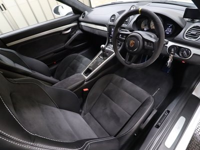 2021 Porsche 718 — миниатюра 21