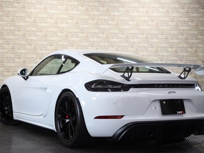2021 Porsche 718 — миниатюра 11
