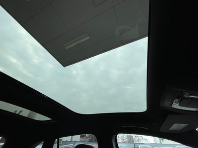 MERCEDES-BENZ GLA - 3