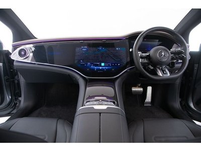 MERCEDES-BENZ EQE AMG - 3