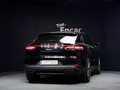 PORSCHE CAYENNE - 4