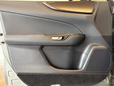 2023 Lexus NX 缩略图 33