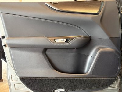 2023 Lexus NX 缩略图 32