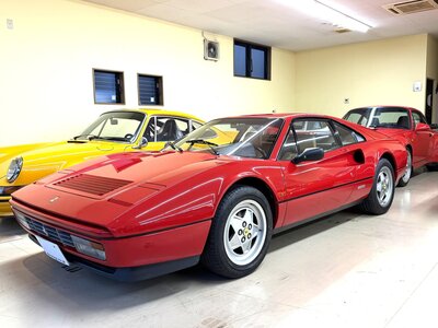 1989 FERRARI 328 GTB 照片 1