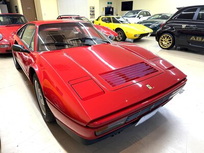 1989 Ferrari 328 GTB — миниатюра 12