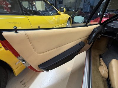 1989 Ferrari 328 GTB — миниатюра 36
