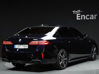 BMW 5 SERIES - 3