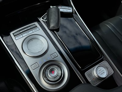 GENESIS GV80 - 9