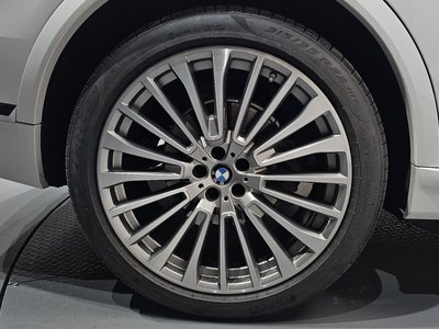 BMW X7 - 8