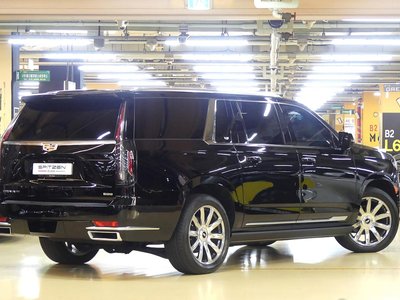 CADILLAC ESCALADE 5TH GENERATION - 2