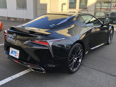 LEXUS LC - 10
