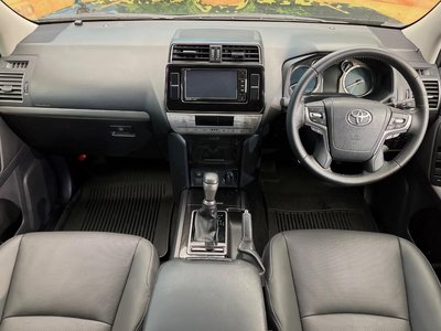 TOYOTA LAND CRUISER PRADO - 2