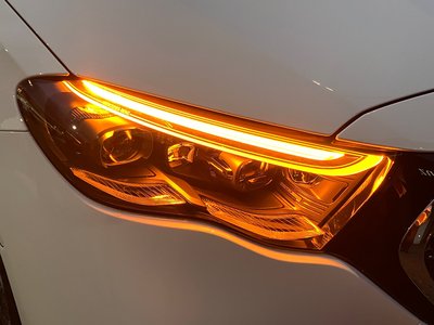 MERCEDES-BENZ E-CLASS - 7