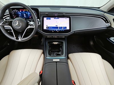 MERCEDES-BENZ E-CLASS - 5