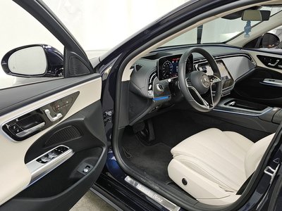 MERCEDES-BENZ E-CLASS - 10