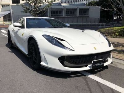 FERRARI 812 SUPERFAST - 6