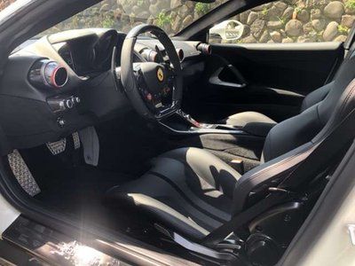 FERRARI 812 SUPERFAST - 10