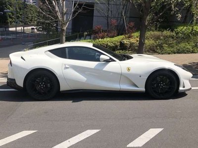 FERRARI 812 SUPERFAST - 4