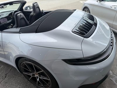 PORSCHE 911 - 8