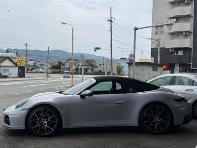 PORSCHE 911 - 6
