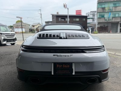 PORSCHE 911 - 10