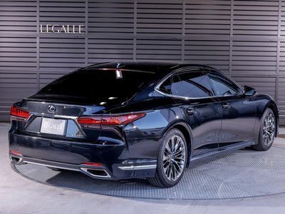 LEXUS LS - 7