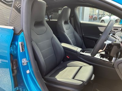 MERCEDES-BENZ CLA - 9