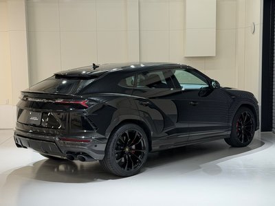صورة 7 لـ 2021 Lamborghini URUS