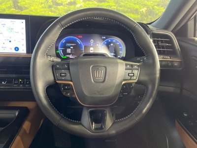 2023 Toyota CROWN SPORT thumbnail 11