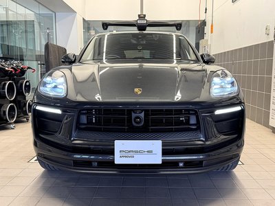 PORSCHE MACAN - 2