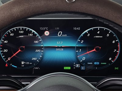 MERCEDES-BENZ GLE - 8