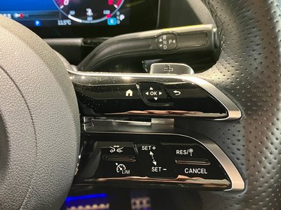 MERCEDES-BENZ GLA - 9