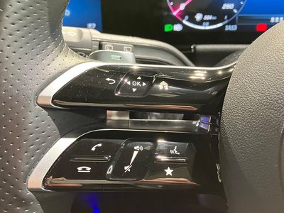 MERCEDES-BENZ GLA - 8