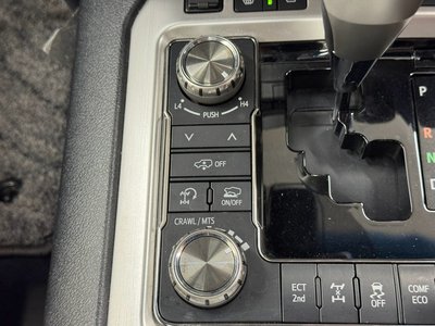 2016 Toyota LAND CRUISER 200 — миниатюра 54