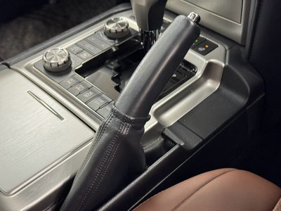 2016 Toyota LAND CRUISER 200 — миниатюра 57