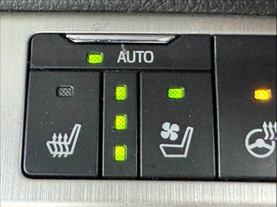 صورة 9 لـ 2016 Toyota LAND CRUISER 200