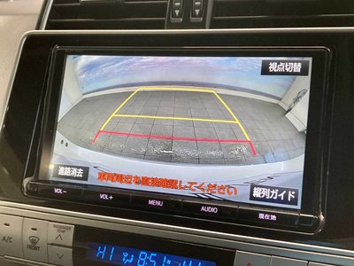 TOYOTA LAND CRUISER - 8