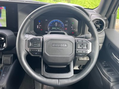 صورة مصغرة 17 لـ 2024 Toyota LAND CRUISER 250