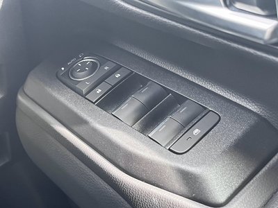 صورة مصغرة 33 لـ 2024 Toyota LAND CRUISER 250