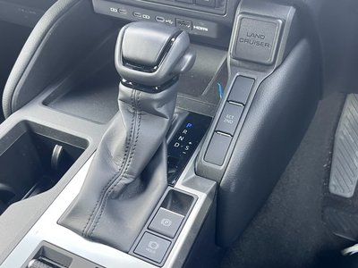صورة مصغرة 24 لـ 2024 Toyota LAND CRUISER 250