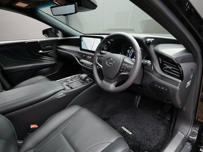 2021 Lexus LS thumbnail 70