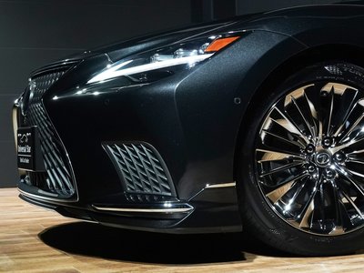 2021 Lexus LS thumbnail 26