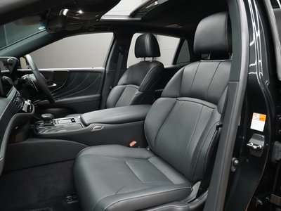 2021 Lexus LS thumbnail 21