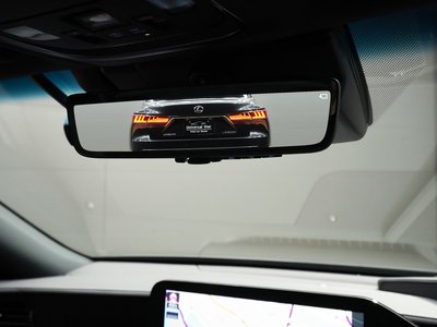 2021 Lexus LS thumbnail 8
