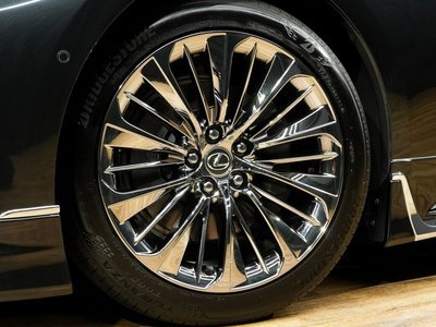 2021 Lexus LS thumbnail 43