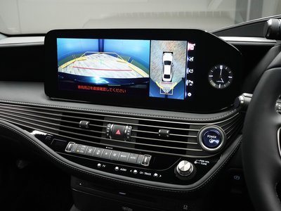 2021 Lexus LS thumbnail 7