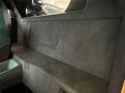 2025 Lamborghini REVUELTO — миниатюра 47