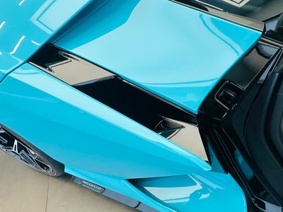 2025 Lamborghini REVUELTO — миниатюра 28