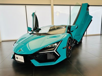 2025 Lamborghini REVUELTO — миниатюра 21