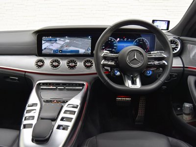 MERCEDES-BENZ GT AMG - 9